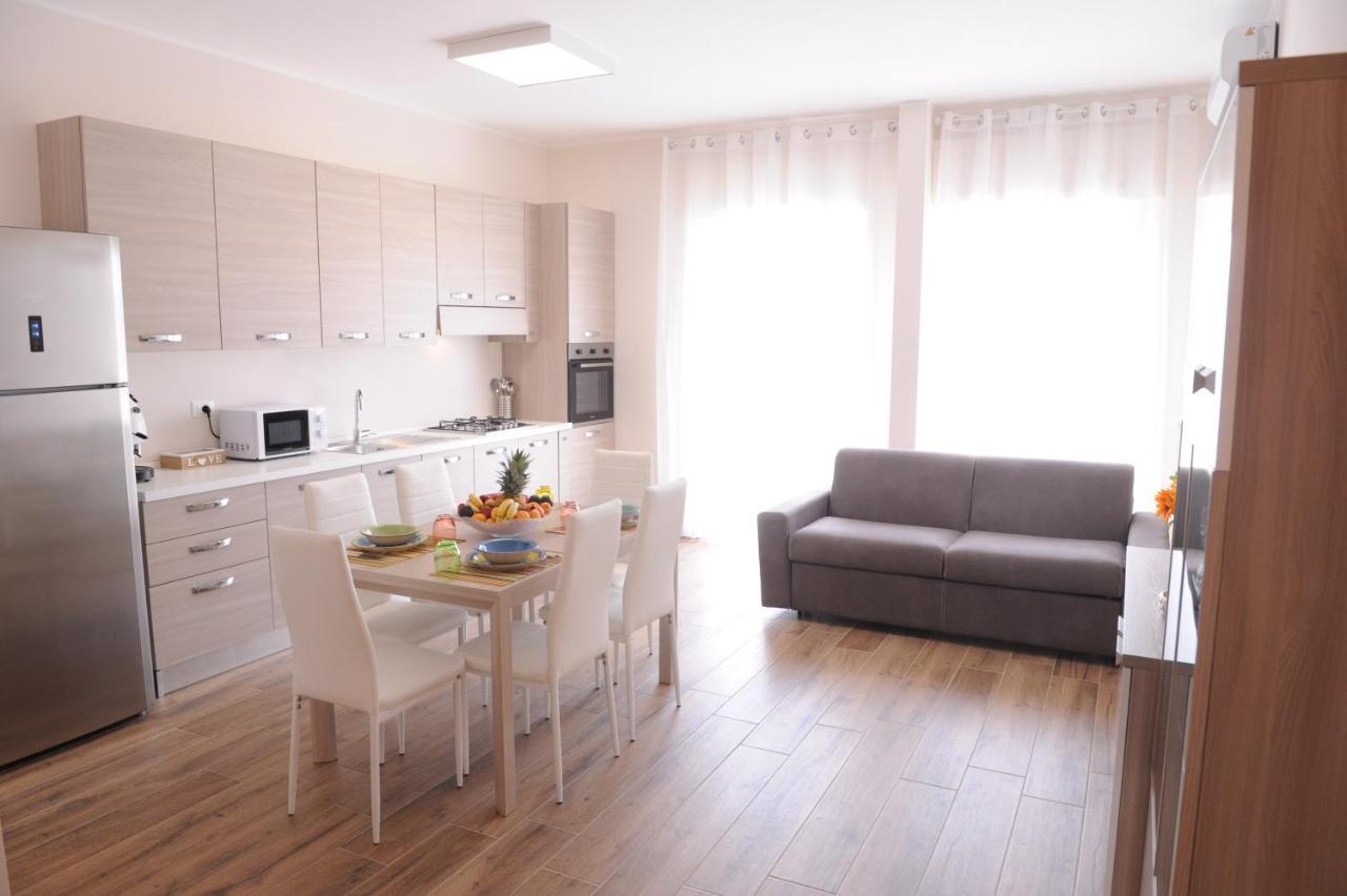 Guesthouse Fino'S Family Monopoli Zewnętrze zdjęcie